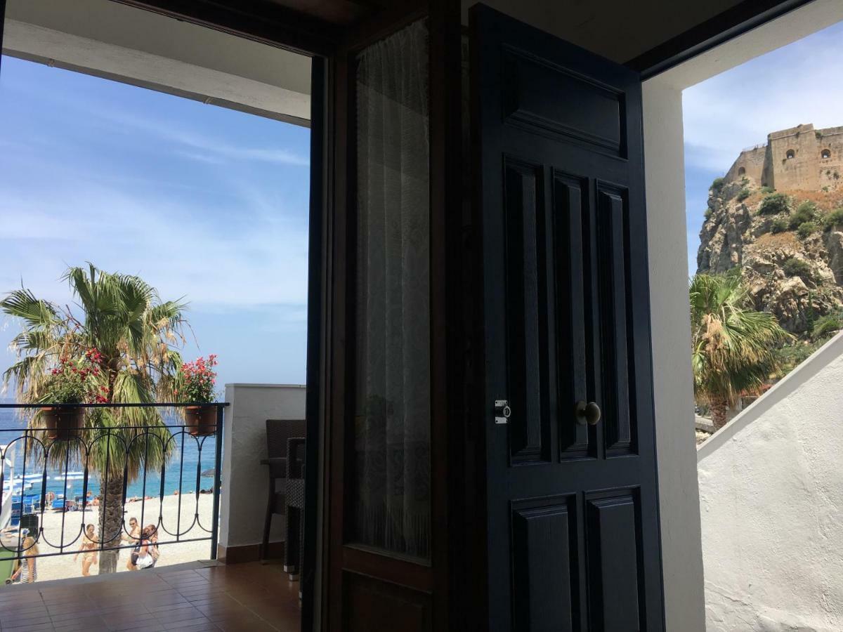 Mareblu Lägenhet Scilla Exteriör bild